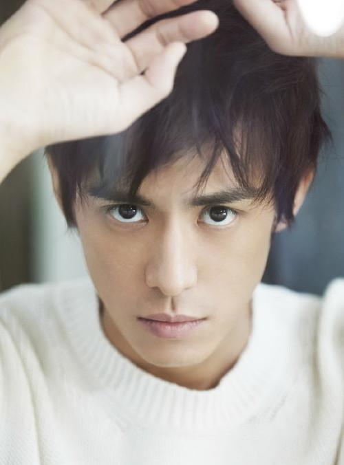 娱乐圈不好混吗_富二代明星 继承家产 娱乐圈明星家庭背景